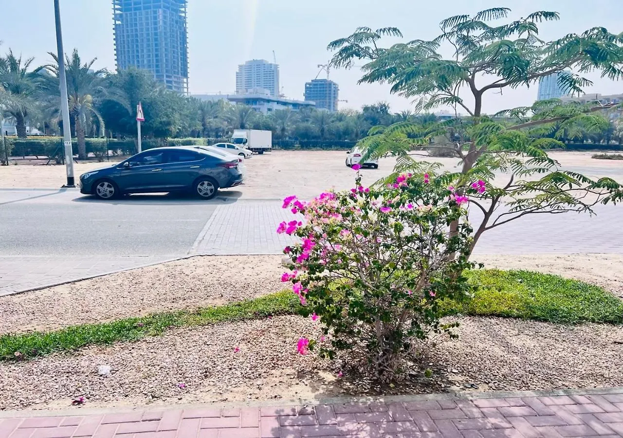 Homestay Sta Homes Dubai
